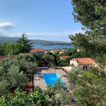 Lili Apartments, Sv Dunata 18 Kornić 외부 사진