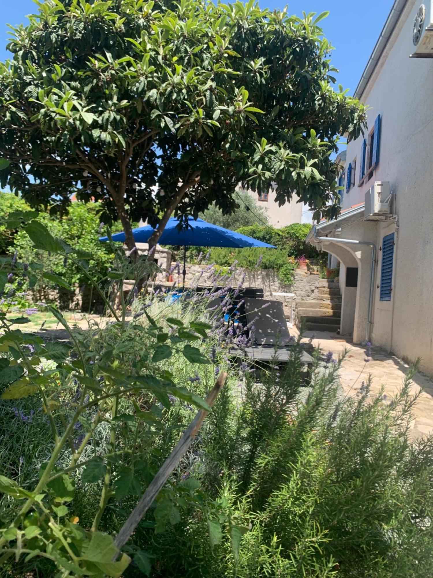 Lili Apartments, Sv Dunata 18 Kornić 외부 사진