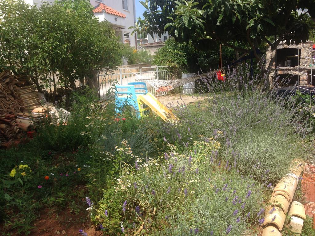 Lili Apartments, Sv Dunata 18 Kornić 외부 사진