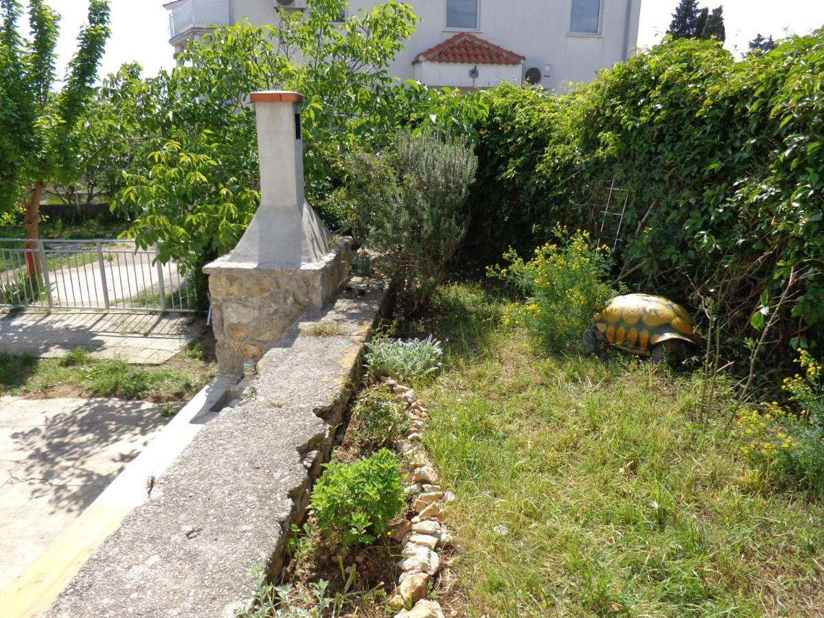 Lili Apartments, Sv Dunata 18 Kornić 외부 사진